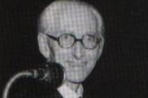 Dennis Wright